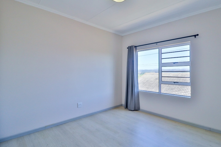 3 Bedroom Property for Sale in Fraaiuitsig Western Cape